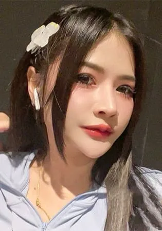 Mona