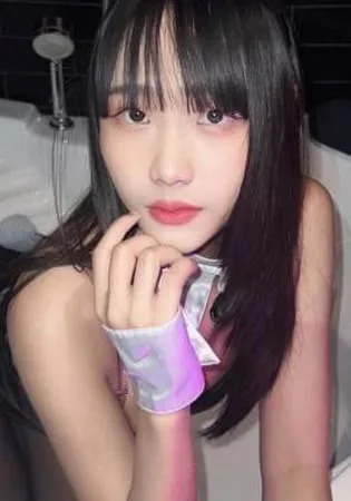 モモ